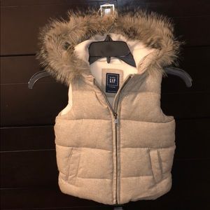 Girls Size 4 GAP Vest